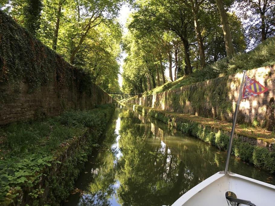 Maison Entiere Aux Portes Du Canal De Bourgogne بويي أو أوكْسْوا المظهر الخارجي الصورة